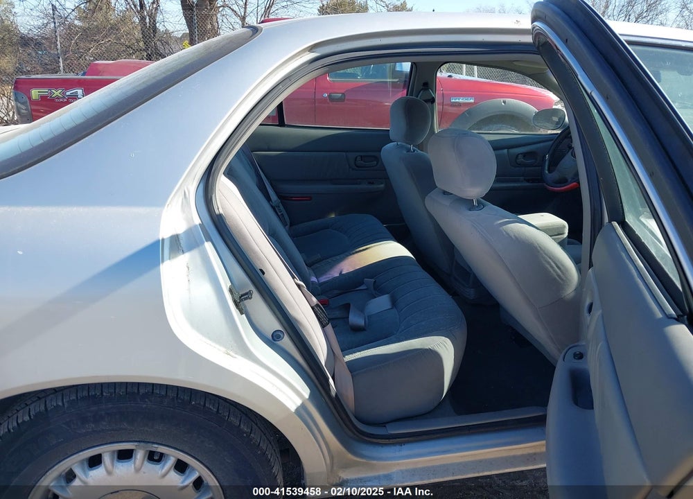 2000 BUICK CENTURY CUSTOM VIN: 2G4WS52J6Y1270742