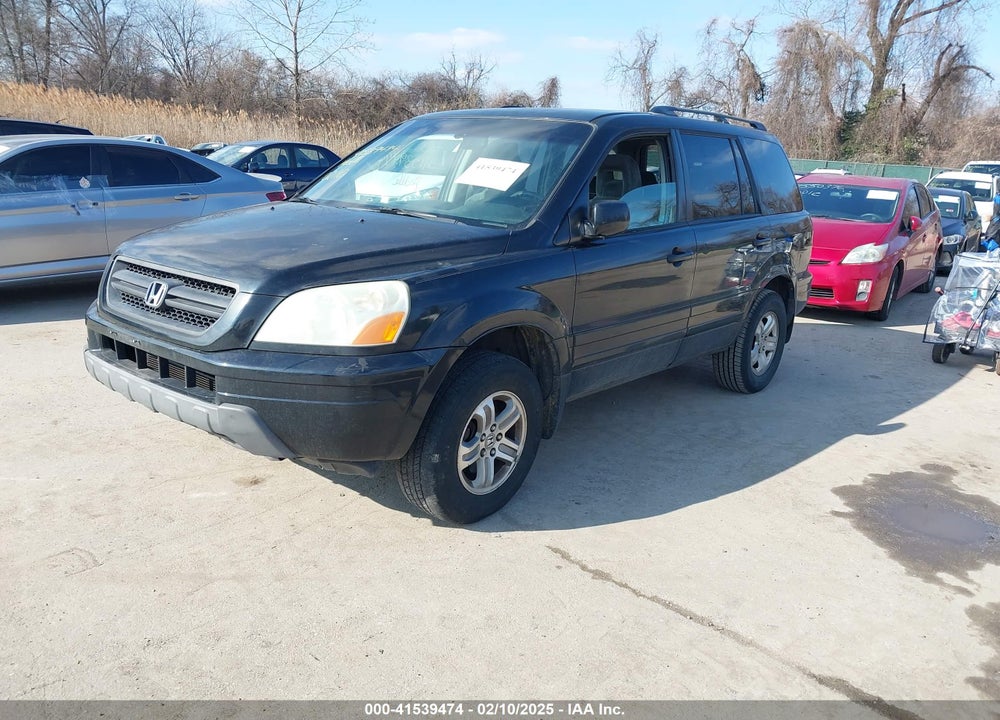 2005 HONDA PILOT EX VIN: 5FNYF18445B052092