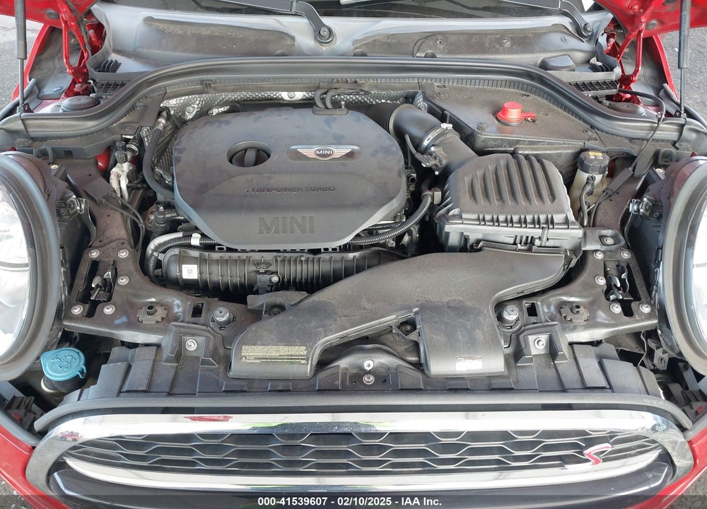 2016 MINI COOPER VIN: WMWXU3C5XG2D28360