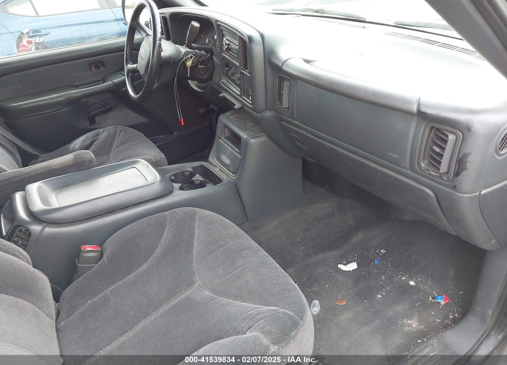 2000 GMC SIERRA 1500 SLE VIN: 2GTEC19T7Y1184109