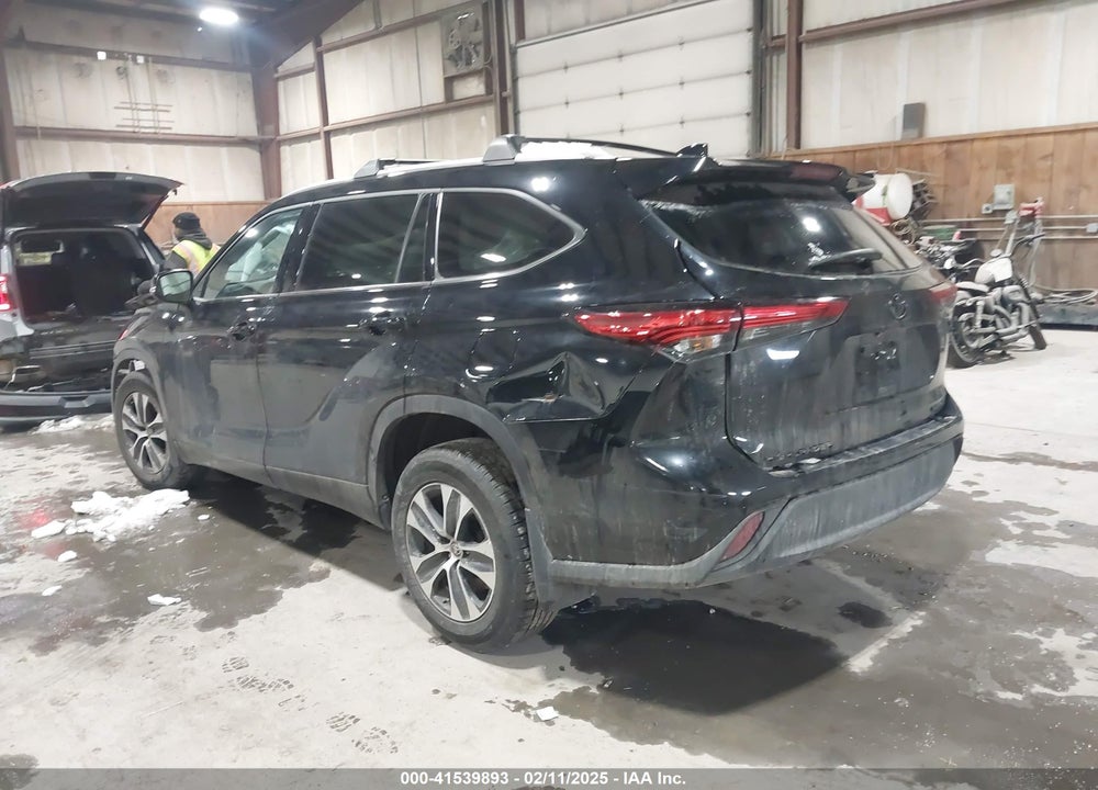 2021 TOYOTA HIGHLANDER VIN: 5TDHZRBHXMS144593