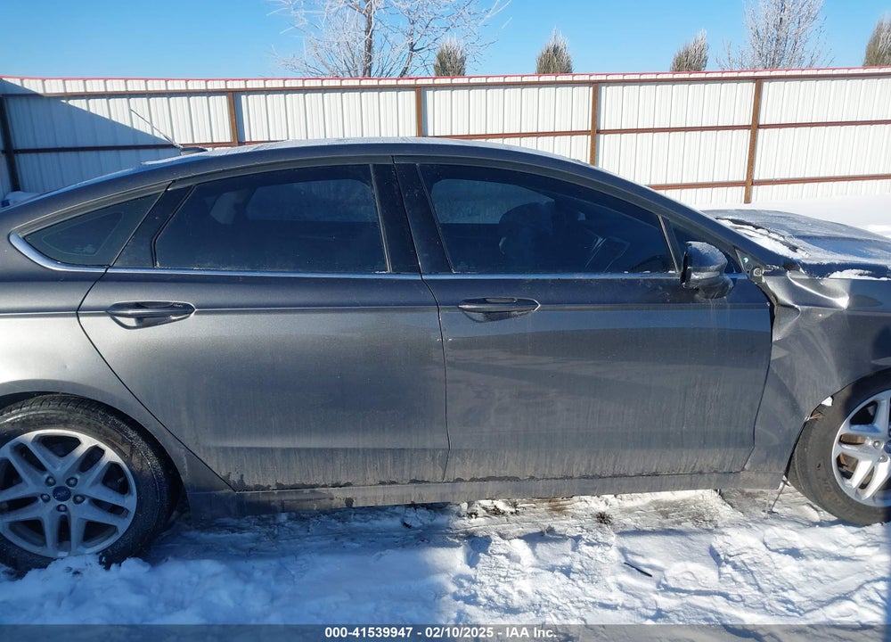 2016 FORD FUSION SE VIN: 3FA6P0H79GR385128