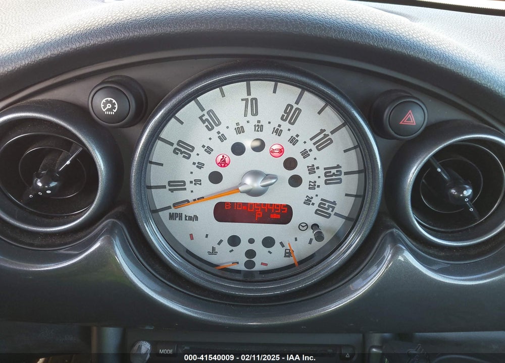 2005 MINI COOPER VIN: WMWRC33585TJ70973