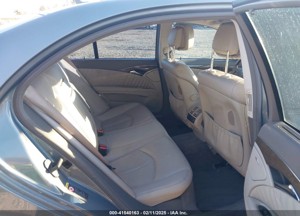 2007 MERCEDES-BENZ E 550 VIN: WDBUF72X87B076629