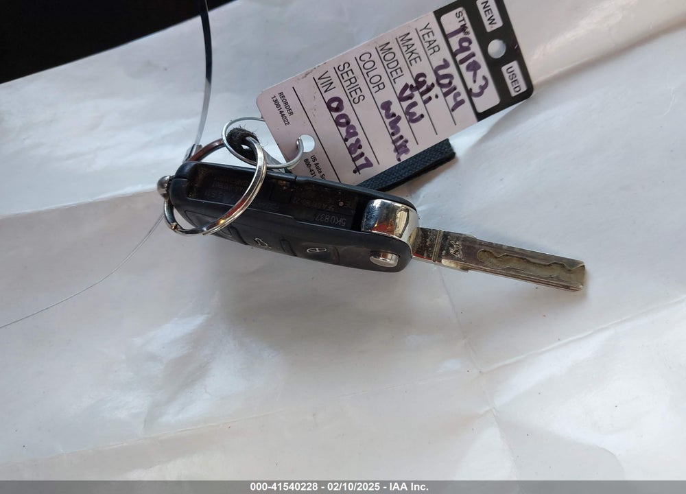 2014 VOLKSWAGEN GTI VIN: WVWHD7AJXEW009817