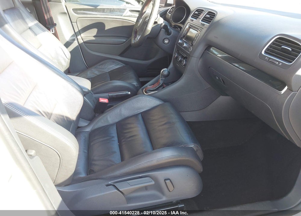 2014 VOLKSWAGEN GTI VIN: WVWHD7AJXEW009817