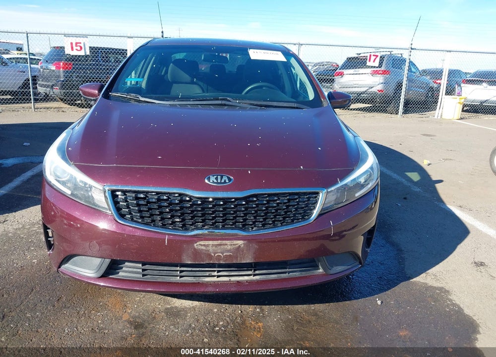 2017 KIA FORTE VIN: 3KPFL4A72HE047618