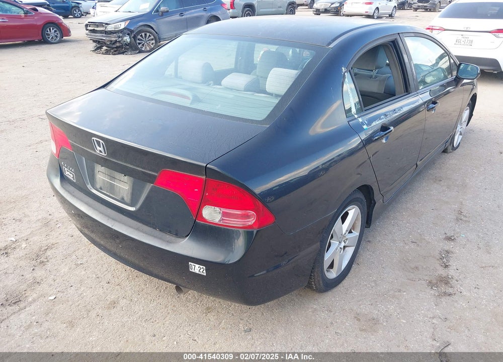2008 HONDA CIVIC VIN: 1HGFA16848L070610
