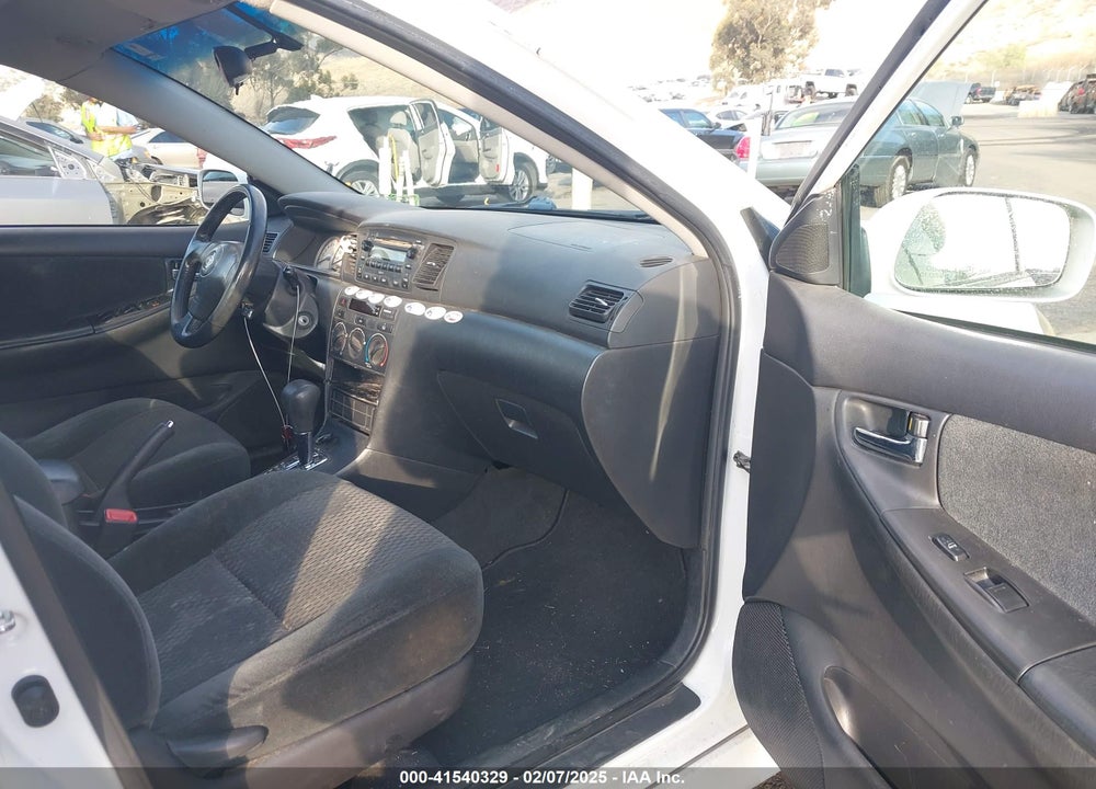 2008 TOYOTA COROLLA VIN: 1NXBR32E28Z047779