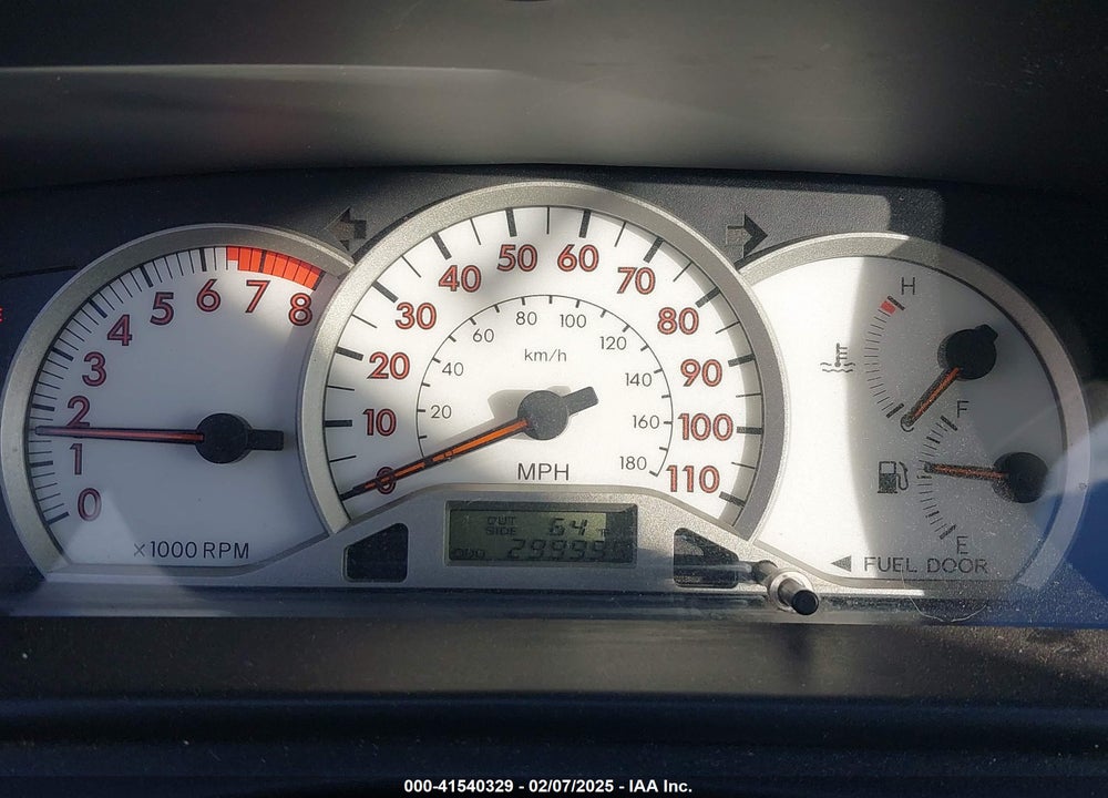 2008 TOYOTA COROLLA VIN: 1NXBR32E28Z047779