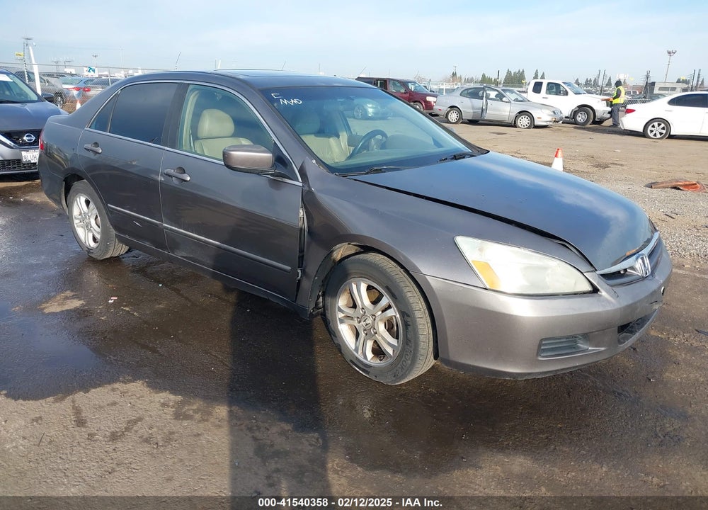 2007 HONDA ACCORD 2.4 EX VIN: 1HGCM56867A142256