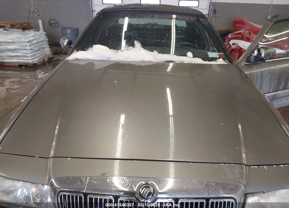 2001 MERCURY GRAND MARQUIS GS VIN: 2MEFM74W21X611199