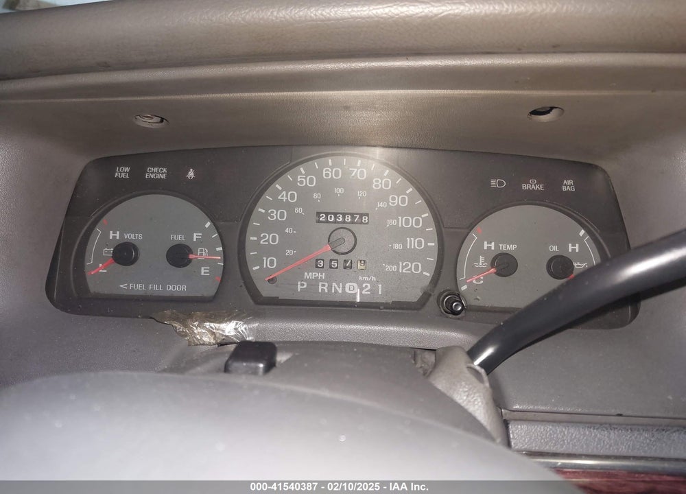 2001 MERCURY GRAND MARQUIS GS VIN: 2MEFM74W21X611199