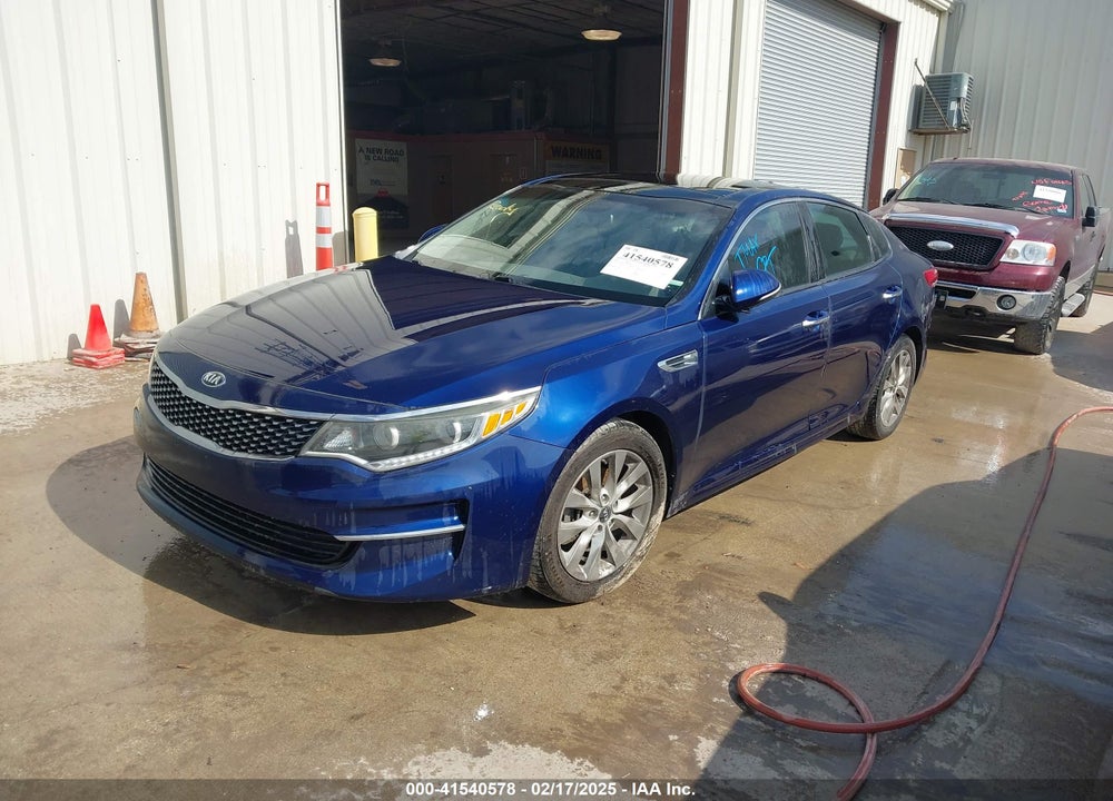 2016 KIA OPTIMA VIN: 5XXGU4L35GG064186