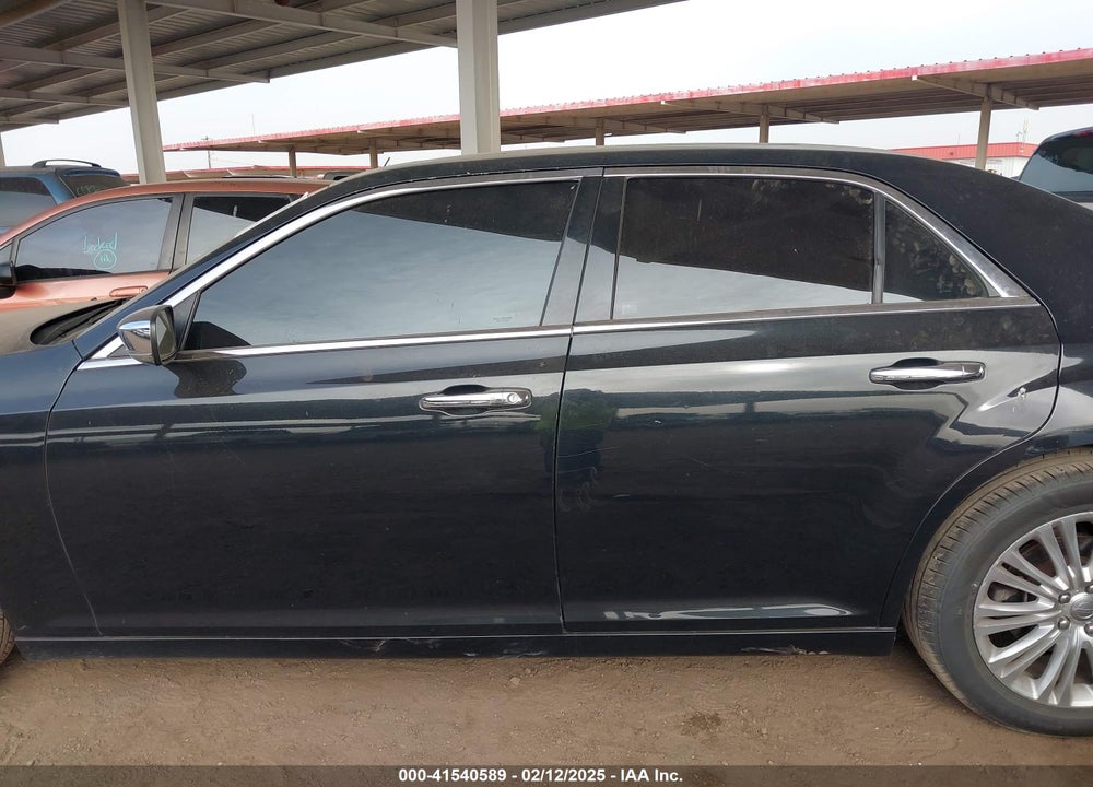 2014 CHRYSLER 300C VIN: 2C3CCAKT8EH125496