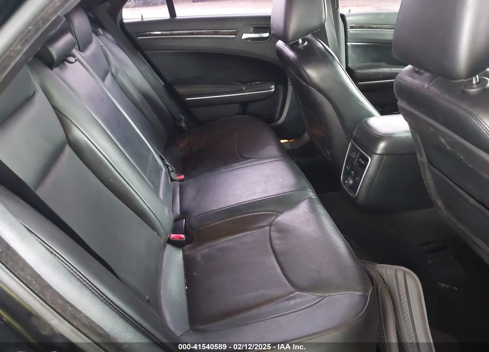 2014 CHRYSLER 300C VIN: 2C3CCAKT8EH125496