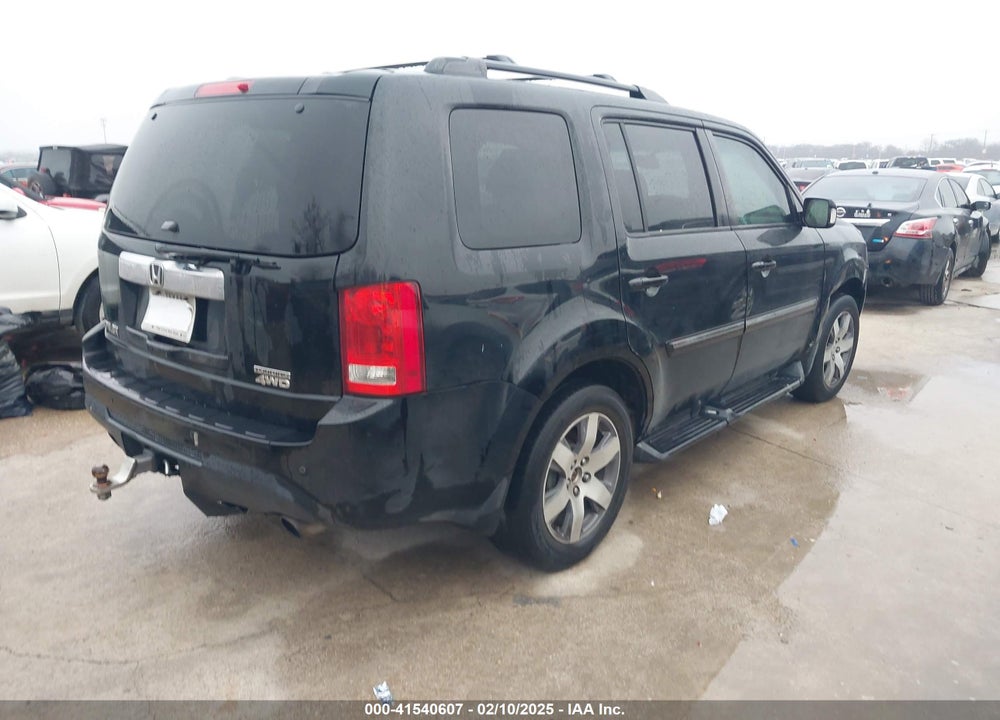 2012 HONDA PILOT TOURING VIN: 5FNYF4H94CB076449
