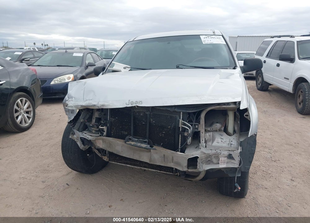 2004 JEEP GRAND CHEROKEE OVERLAND VIN: 1J8GX68J44C246301