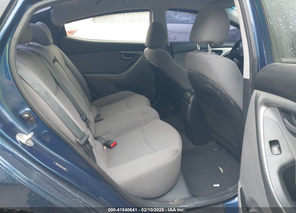 2016 HYUNDAI ELANTRA SE VIN: 5NPDH4AE9GH743880