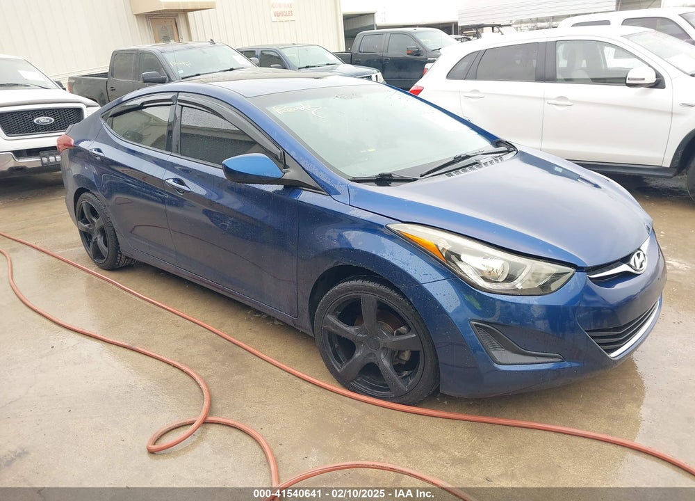 2016 HYUNDAI ELANTRA SE VIN: 5NPDH4AE9GH743880