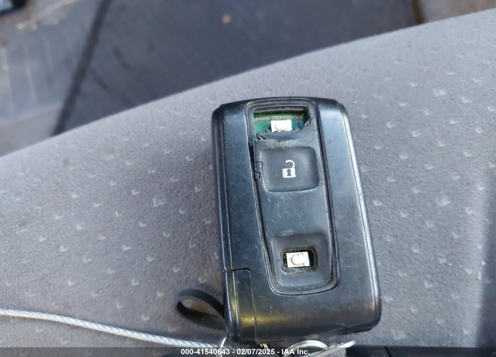 2007 TOYOTA PRIUS VIN: JTDKB20U473255664