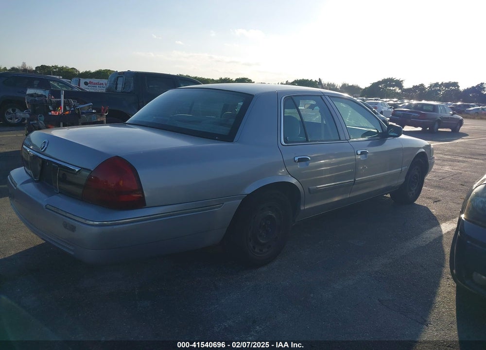 2006 MERCURY GRAND MARQUIS VIN: 2MEFM74W06X618319