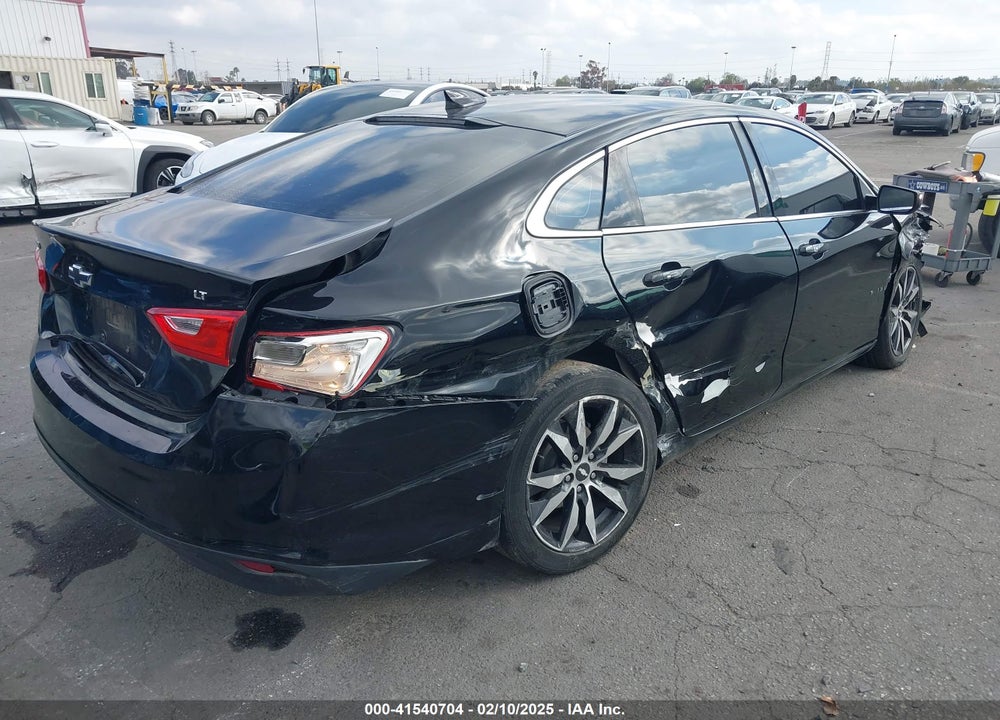 2018 CHEVROLET MALIBU VIN: 1G1ZD5ST1JF290630