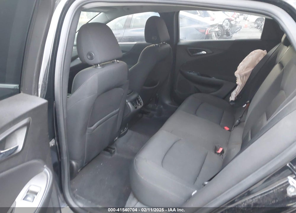 2018 CHEVROLET MALIBU VIN: 1G1ZD5ST1JF290630