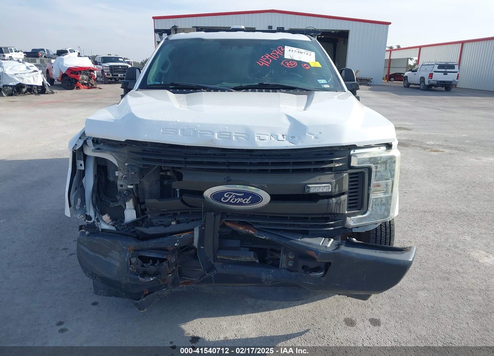 2017 FORD F-250 VIN: 1FDBF2A66HEC34529