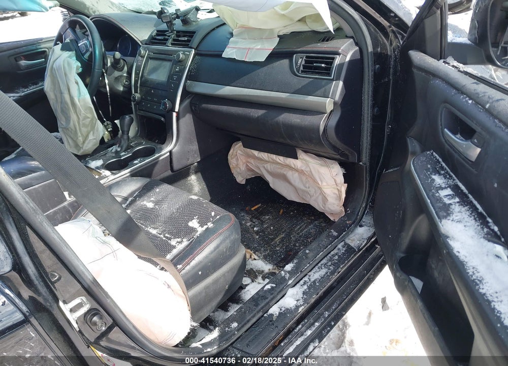 2017 TOYOTA CAMRY SE VIN: 4T1BF1FK4HU794832