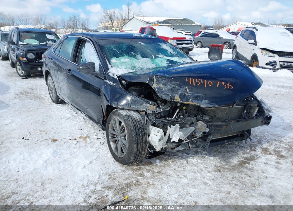 2017 TOYOTA CAMRY SE VIN: 4T1BF1FK4HU794832