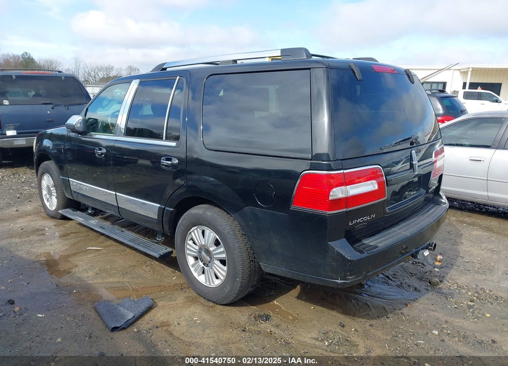 2007 LINCOLN NAVIGATOR ULTIMATE VIN: 5LMFU27597LJ10428