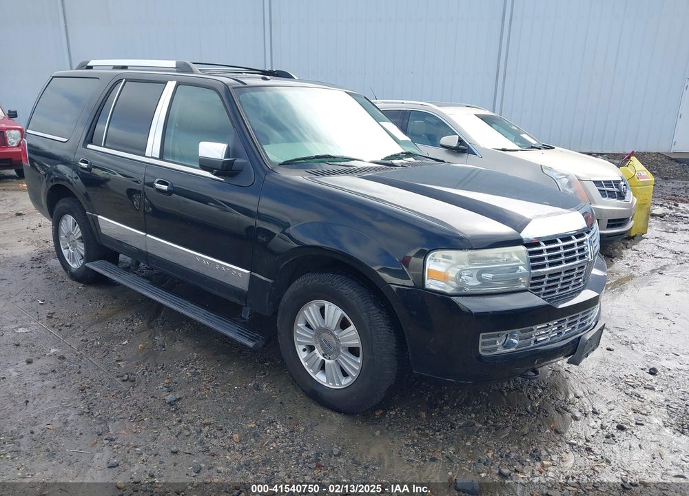 2007 LINCOLN NAVIGATOR ULTIMATE VIN: 5LMFU27597LJ10428