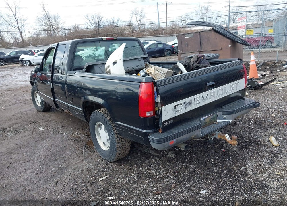 1997 CHEVROLET C1500 FLEETSIDE VIN: 2GCEC19RXV1115382