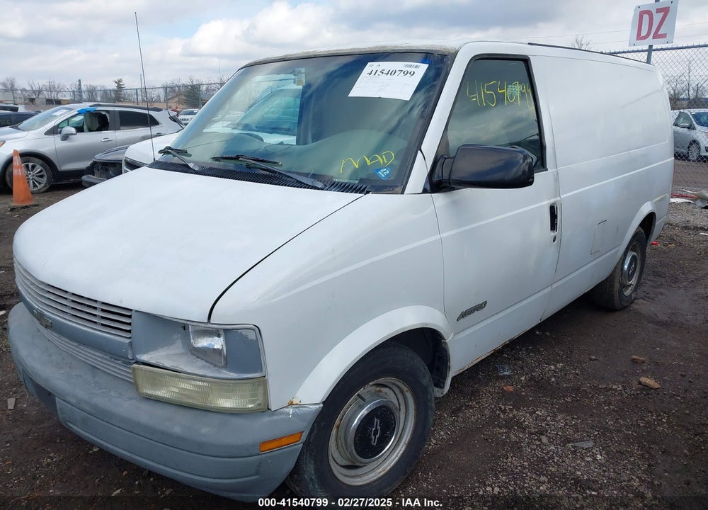 1998 CHEVROLET ASTRO VIN: 1GCDM19WXWB139102