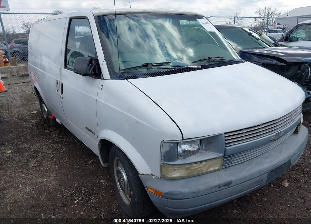 1998 CHEVROLET ASTRO VIN: 1GCDM19WXWB139102