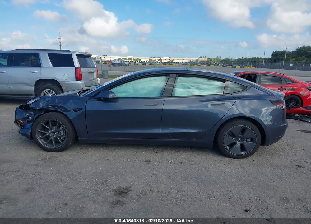 2022 TESLA MODEL 3 REAR-WHEEL DRIVE VIN: 5YJ3E1EA1NF338196