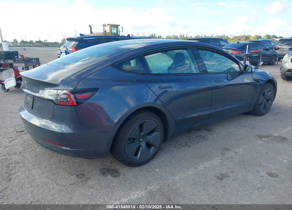 2022 TESLA MODEL 3 REAR-WHEEL DRIVE VIN: 5YJ3E1EA1NF338196