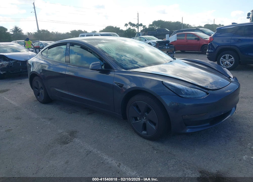 2022 TESLA MODEL 3 REAR-WHEEL DRIVE VIN: 5YJ3E1EA1NF338196