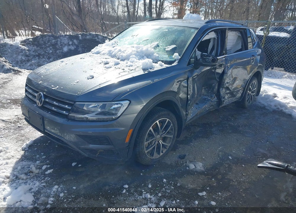 2019 VOLKSWAGEN TIGUAN VIN: 3VV2B7AX8KM187206