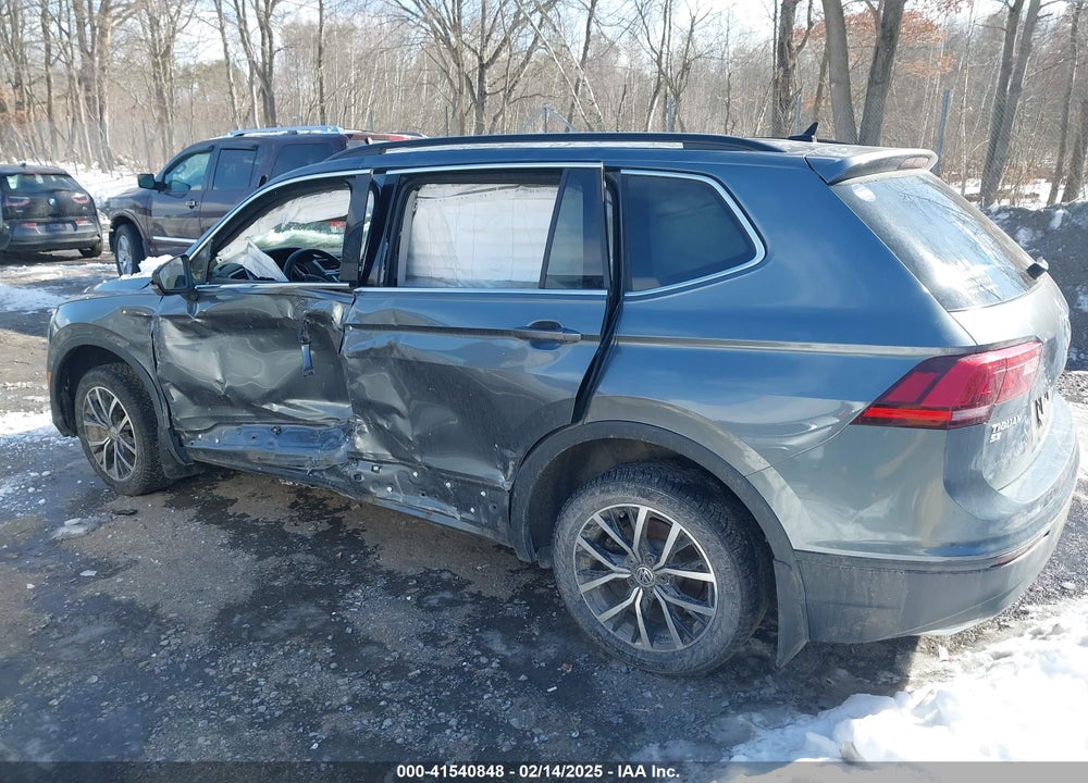 2019 VOLKSWAGEN TIGUAN VIN: 3VV2B7AX8KM187206