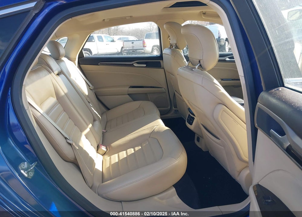 2013 FORD FUSION VIN: 3FA6P0HR3DR116118