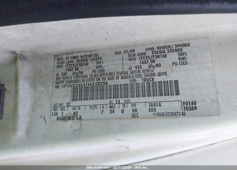 2001 FORD E-250 COMMERCIAL/RECREATIONAL VIN: 1FTNS24L41HA28256