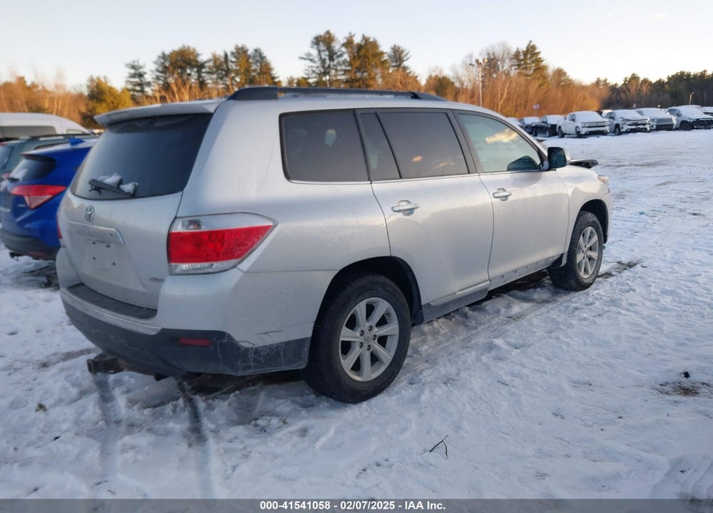 2012 TOYOTA HIGHLANDER VIN: 5TDBK3EH6CS154393