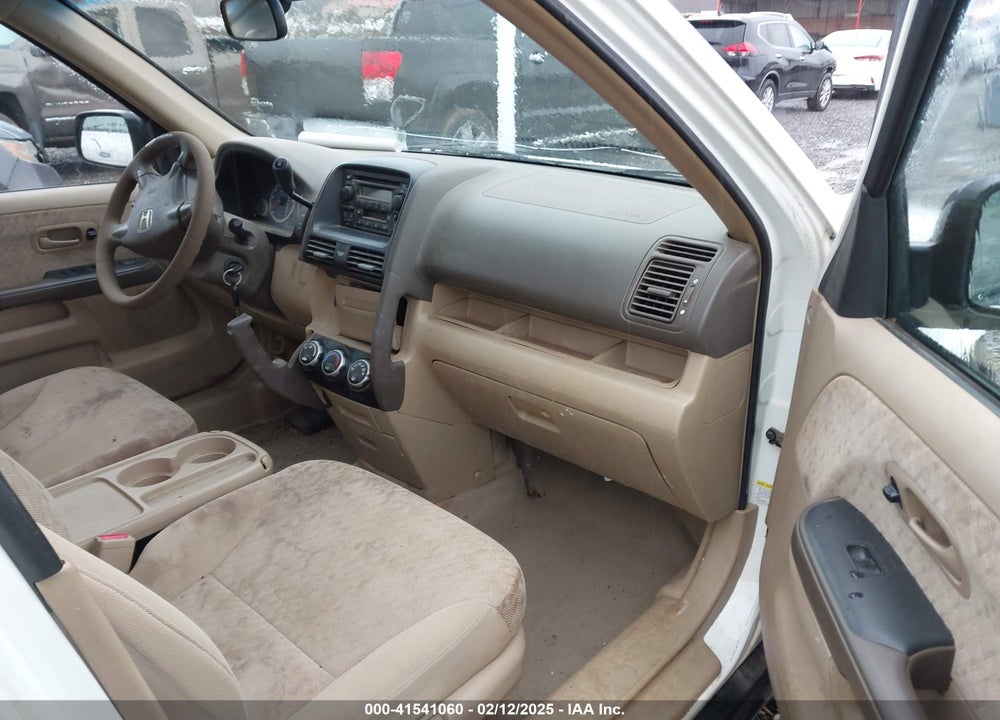 2006 HONDA CR-V LX VIN: SHSRD785X6U440072