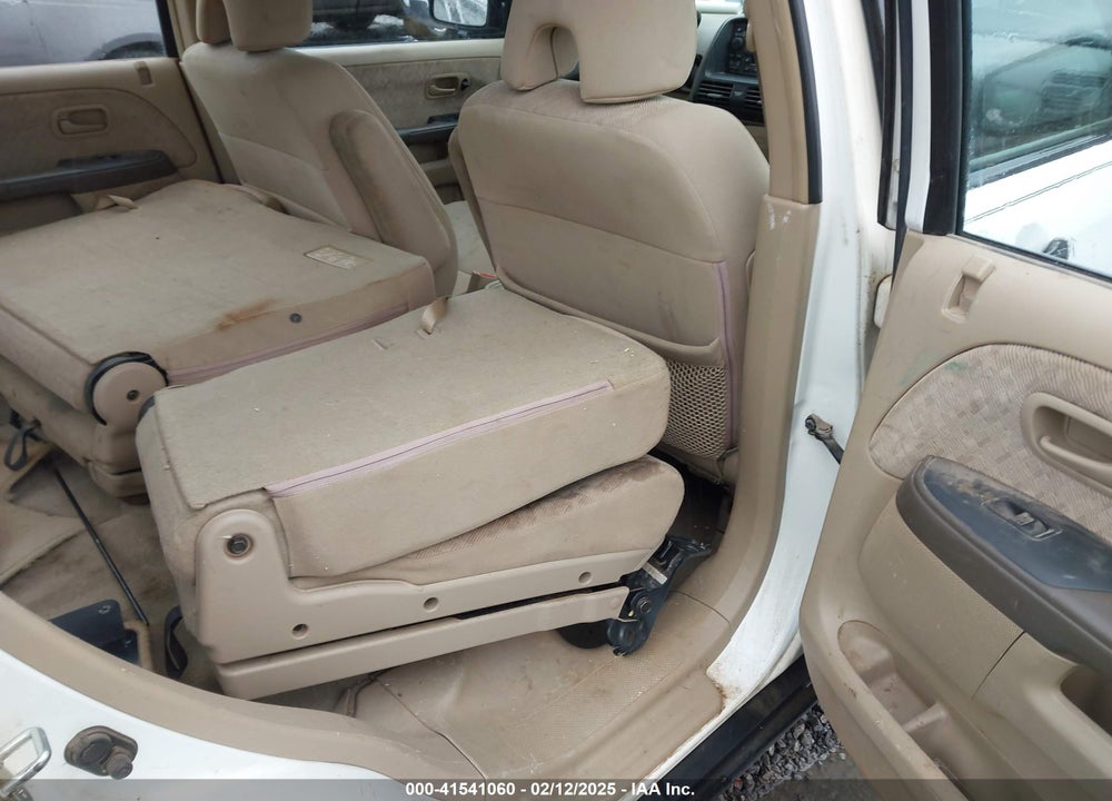 2006 HONDA CR-V LX VIN: SHSRD785X6U440072