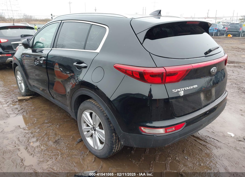 2018 KIA SPORTAGE LX VIN: KNDPM3AC0J7474164