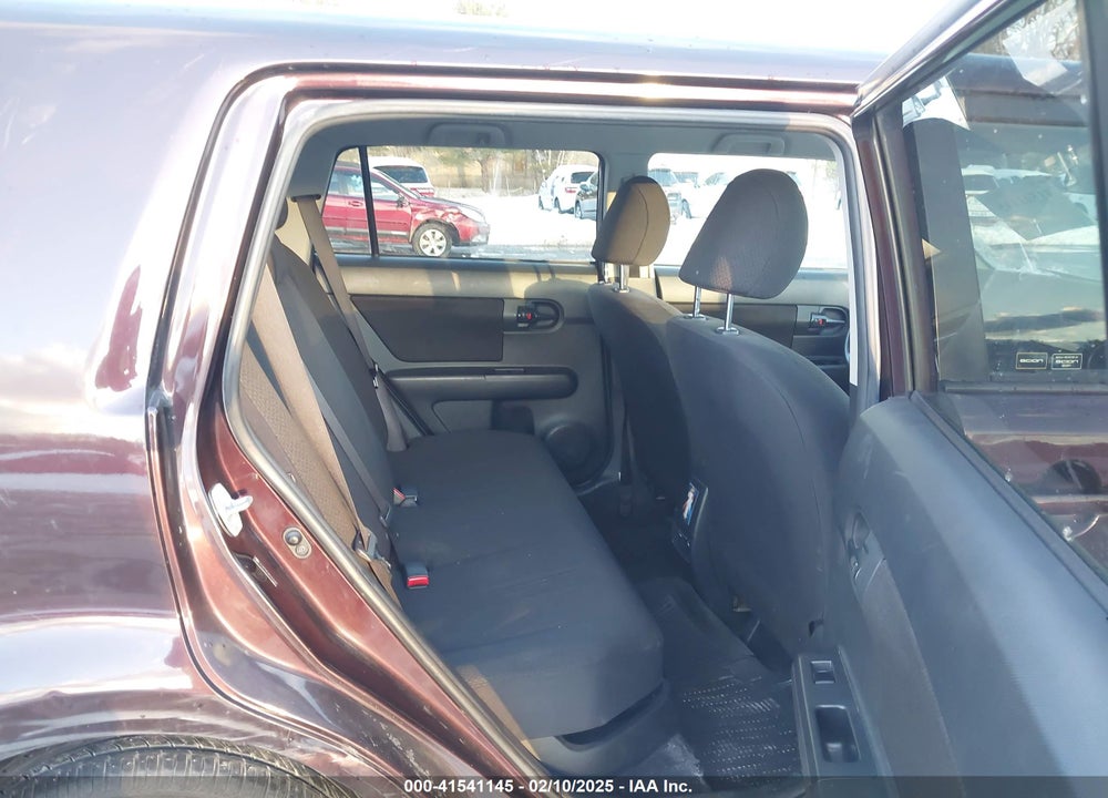 2008 SCION XB VIN: JTLKE50E681007032