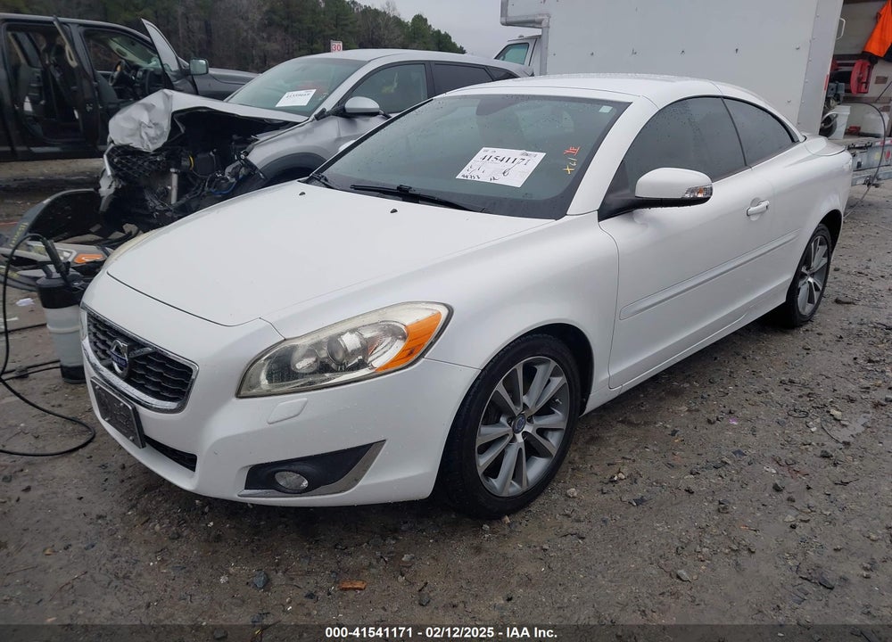 2013 VOLVO C70 VIN: YV1672MC9DJ139186