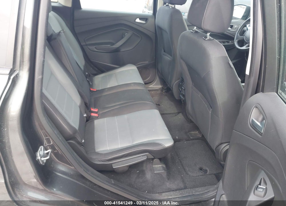 2016 FORD C-MAX VIN: 1FADP5AU4GL100578